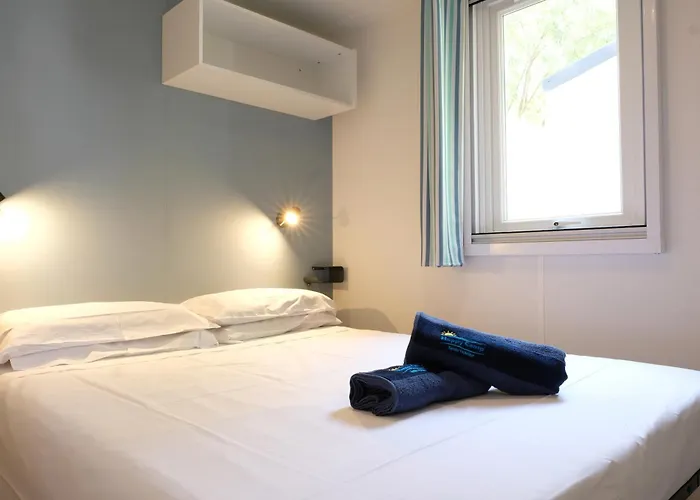 Happy Camp Mobile Homes In Camping Villaggio Lamaforca