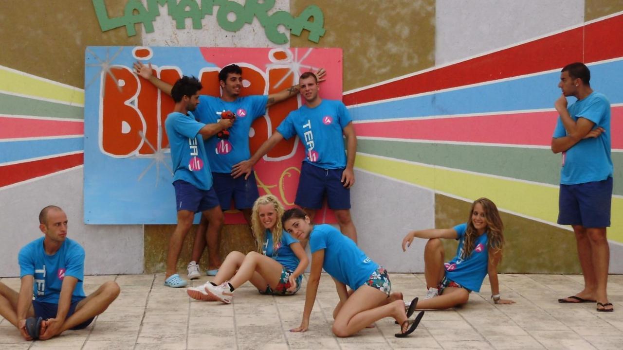 Happy Camp Mobile Homes In Villaggio Lamaforca Camping *