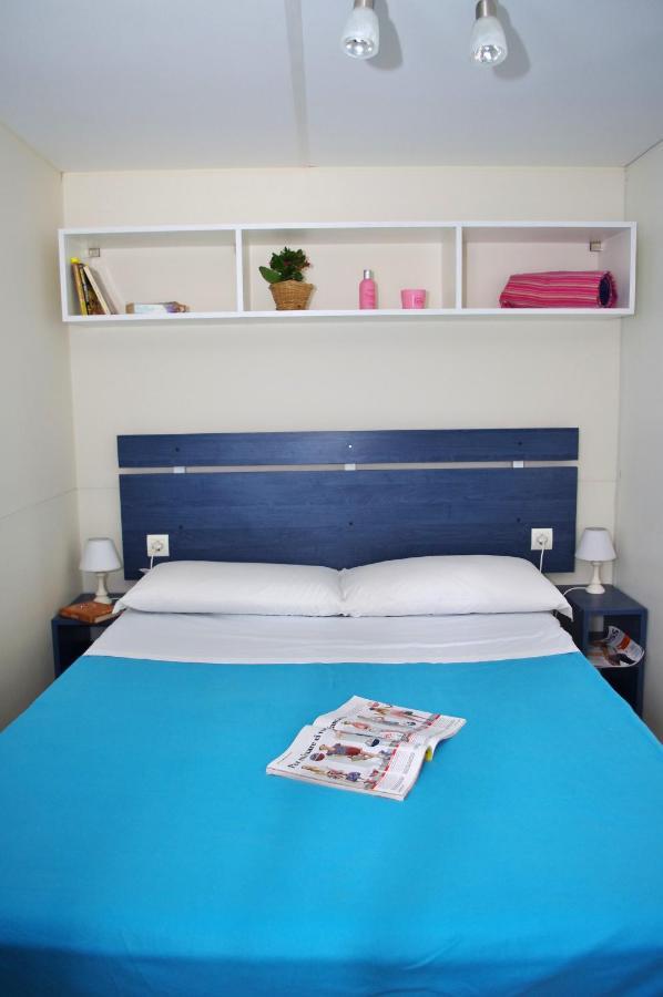Happy Camp Mobile Homes In Villaggio Lamaforca Camping *